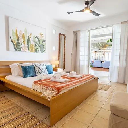 Ocean View Penthouse - Location - 100m To The דירה קוסטה טגוויסה