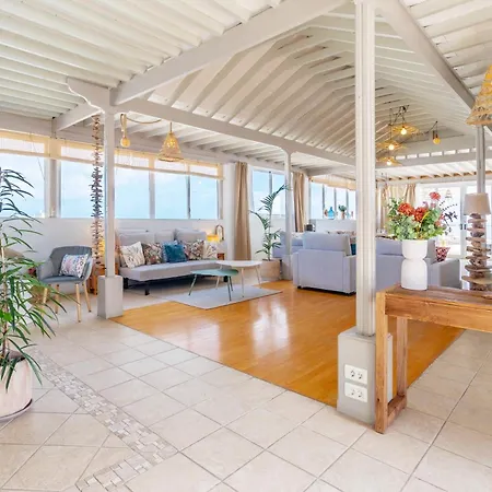 דירה Ocean View Penthouse - Location - 100m To The קוסטה טגוויסה