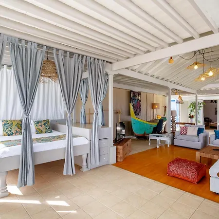 Ocean View Penthouse - Location - 100m To The דירה קוסטה טגוויסה
