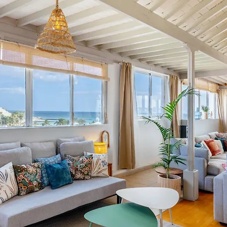 Ocean View Penthouse - Location - 100m To The דירה *