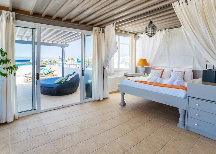 Apartman Ocean View Penthouse - Location - 100m To The