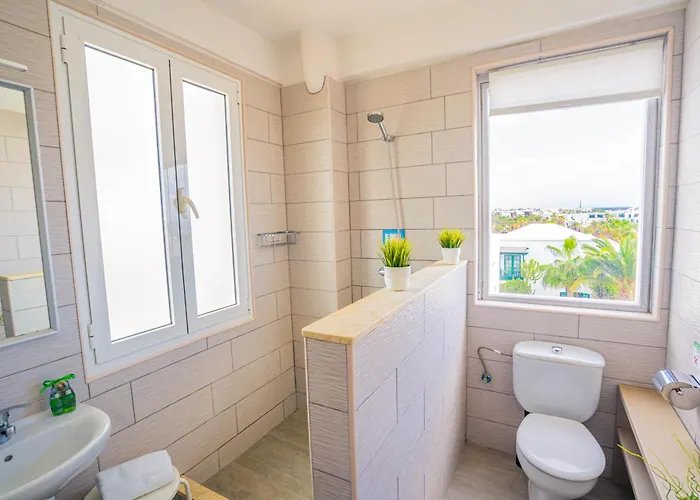 Apartman Ocean View Penthouse - Location - 100m To The *